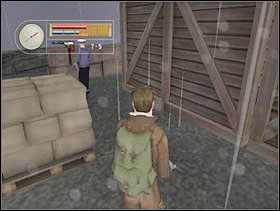 Zachodzimy go od tyłu i po cichu eliminujemy. - [Solucja] DOCKYARD cz.5 - II Wojna Światowa: Pilot Down - Na Tyłach Wroga - poradnik do gry