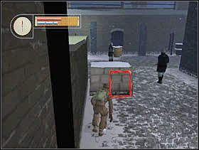 Chowamy się za kartonami i obserwujemy sytuację. Czekamy aż strażnicy się rozejdą i jeden z nich przejdzie koło naszej kryjówki. Jednak w dalszym ciągu go nie eliminujemy tylko ruszamy za drugim. - [Solucja] INDUSTRIAL DISTRICT cz.1 - II Wojna Światowa: Pilot Down - Na Tyłach Wroga - poradnik do gry