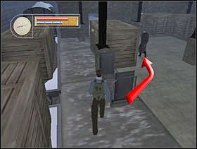 Skrzynię na końcu peronu obchodzi z prawej strony dookoła. My idziemy za nim... - [Solucja] TRAIN DEPOT cz.4 - II Wojna Światowa: Pilot Down - Na Tyłach Wroga - poradnik do gry