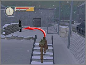 Wchodzimy na samą górę schodków i wykonujemy łuk, by zajść Niemca od tyłu (jeśli wykonamy zbyt mały - Niemiec nas zauważy). - [Solucja] SIEGFRIED LINE cz.3 - II Wojna Światowa: Pilot Down - Na Tyłach Wroga - poradnik do gry