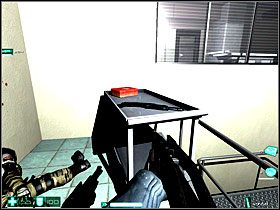 Dojdziesz w końcu do kolejnego pomieszczenia laboratoryjnego, gdzie czeka dwóch żołnierzy - Sayonara, frajerze! (2) | Interwał 06-A | FEAR - F.E.A.R.: First Encounter Assault Recon - poradnik do gry