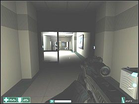 Po prawej będzie wejście do wentylacji z napisem Keep out - Nieupoważniony personel (2) | Interwał 06-B | FEAR - F.E.A.R.: First Encounter Assault Recon - poradnik do gry