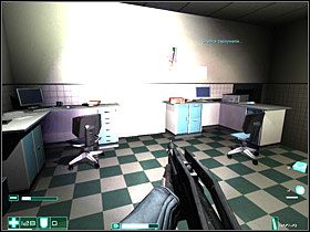 Wychyl się i po kolei ich eliminuj, postaraj się zabić dwóch z zaskoczenia, a na pozostałą parę poczekaj lub po odnowieniu spowolnienia sam zaatakuj - Nieupoważniony personel (3) | Interwał 06-B | FEAR - F.E.A.R.: First Encounter Assault Recon - poradnik do gry