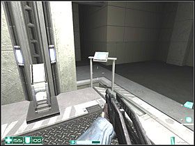 Jak najszybciej tam uciekaj - Nieupoważniony personel (4) | Interwał 06-B | FEAR - F.E.A.R.: First Encounter Assault Recon - poradnik do gry