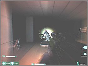 Uważaj, bo po chwili zgaśnie światło a do pokonania będziesz miał trzech żołnierzy - Powidok (4) | Interwał 06-C | FEAR - F.E.A.R.: First Encounter Assault Recon - poradnik do gry