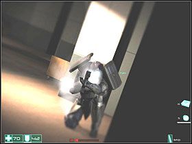 Musisz uważać, by żaden przeciwnik nie zaszedł cię z drugiej strony - Alice Wade (3) | Interwał 07-A | FEAR - F.E.A.R.: First Encounter Assault Recon - poradnik do gry