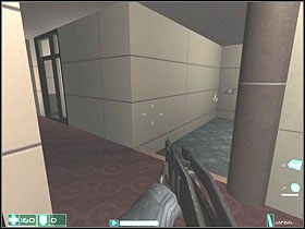 W pokoju znajdziesz Apteczkę na metalowej półce - Lot (2) | Interwał 07-B | FEAR - F.E.A.R.: First Encounter Assault Recon - poradnik do gry