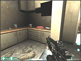 W dalszym pokoju po lewej obok łóżka leży Apteczka , w kuchni (tam, gdzie stali żołnierze) znajdziesz następną Apteczkę - Miejska zgnilizna (4) | Interwał 08-A | FEAR - F.E.A.R.: First Encounter Assault Recon - poradnik do gry