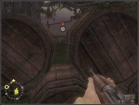 Sam obejdź wroga z prawej strony chowając się najpierw za wózkiem potem za beczkami i zza tych ostatnich zastrzel Szwabów. - [Solucja] Rozdział 2 Action at St. Martin cz.2 - Brothers in Arms: Earned in Blood - poradnik do gry