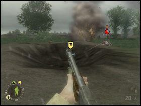 Po zabiciu pobliskich hitlerowców powinieneś się zająć stanowiskiem ckmu. Obchodź go z prawej strony, umieszczając swoich żołnierzy w kraterach. Fryce zareagują na Twój manewr porzuceniem stanowiska MG42 i również przejdą na prawo próbując nie dopuścić do tego abyś ich zaszedł z flanki. - [Solucja] Rozdział 4 Hells Corners cz.2 - Brothers in Arms: Earned in Blood - poradnik do gry