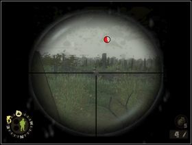 Sam, z pomocą karabinu wyborowego, wystrzelaj po kolei wszystkich Fryców. Tych za drewnianymi płotami możesz trafić strzelając w szpary między deskami. Powinieneś też wyeliminować Szwabów siedzących w leju po prawej stronie budynku na drugim brzegu. Na miejsce zabitych Szkopów przybiegnie trochę nowych ale po ich zabiciu drugi brzeg będzie w końcu (prawie) czysty. - [Solucja] Rozdział 4 Hells Corners cz.2 - Brothers in Arms: Earned in Blood - poradnik do gry