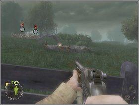 Czas zająć się Niemiaszkami przy karabinie maszynowym. Obróć się w prawo i ustaw szturmanów za kłodą na wprost. Fryce się rozproszą, jedna z sekcji zajmie stanowisko za workami z piaskiem - tych każ ostrzeliwać swojej sekcji szturmowej. Twoje wsparcie cały czas strzela do drugiej grupki Niemców. - [Solucja] Rozdział 6 Bloody Gulch cz.1 - Brothers in Arms: Earned in Blood - poradnik do gry