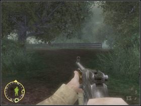 Potem ruszaj dalej (teraz dopiero czeka Cię walka ;-), za moździerzem skręć w prawo. Ustaw wsparcie po lewej stronie płotu, który widzisz na obrazku i każ mu strzelać do Szwabów, którzy pojawią się na wprost Twoich żołnierzy. Razem ze szturmanami biegnij zaś prosto. - [Solucja] Rozdział 6 Bloody Gulch cz.2 - Brothers in Arms: Earned in Blood - poradnik do gry