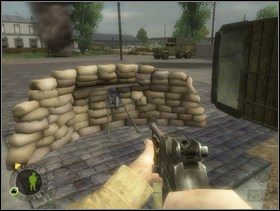 Błyskawicznie doskocz do ckmu MG42 pośrodku ulicy, koło przewróconej ciężarówki i osłaniając jego ogniem kolegów ... - [Solucja] Rozdział 7 Eviction Notice cz.1 - Brothers in Arms: Earned in Blood - poradnik do gry