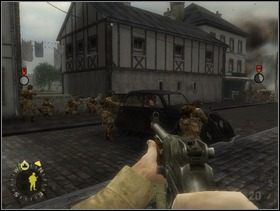 Zaraz za nim ustaw sekcję wsparcia za samochodem a sekcję szturmową przy murku trochę dalej. Ta ostatnia powinna zrobić porządek z Niemiaszkami, którzy będą próbowali Cię zajść z lewej strony. Możesz im w tym pomóc (granatami). - [Solucja] Rozdział 8 Close Quarters cz.1 - Brothers in Arms: Earned in Blood - poradnik do gry