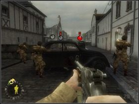 Niemcy znajdują się również na ulicy na wprost. Nie masz możliwości ich obejścia z flanki więc strzelaj celnie, rzucaj granaty, staraj się podejść bliżej pod osłoną ognia swoich kolegów. Ich też możesz próbować podciągnąć bliżej wroga aby zaczęli rzucać granaty. W oddali przejedzie też niemiecki czołg więc przygotuj się już psychicznie na walkę z nim ;-) ... - [Solucja] Rozdział 8 Close Quarters cz.1 - Brothers in Arms: Earned in Blood - poradnik do gry