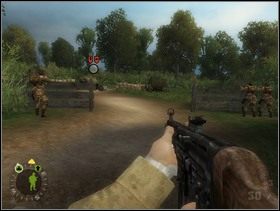 Transporter ostrzeliwując się początkowo z karabinu maszynowego podjedzie dokładnie w to miejsce gdzie przed chwilą wystrzelaliście Fryców. Po chwili wyskoczą z nego wszyscy żołnierze, którzy siedzieli w środku (w tym strzelec MG42) - wykończcie ich dokładnie tak samo jak poprzednich Szwabków czyli strzelaj celnie i rzucaj granaty. Pamiętaj, że kiedy nieprzyjaciół jest już tylko kilku (1-2) możesz spróbować szturmu na nich ze swoją sekcją szturmową (sekcja wsparcia ostrzeliwuje wówczas Niemców). Ta porada tyczy się również poprzedniej potyczki w tym miejscu. - [Solucja] Rozdział 10 Hedgerow Hell cz.1 - Brothers in Arms: Earned in Blood - poradnik do gry