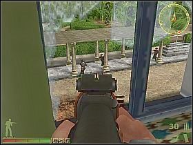 Kiedy teren będzie czysty wyrusz na wschód, przejdź przez małą bramę i przygotuj się na pojedynek z wrogim samochodem - Misja 7 | USA | Vietcong 2 - Vietcong 2 - poradnik do gry