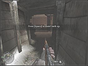 Znajdujący się tu żołnierz poinformuję Cię o konieczności podniesienia leżącego na stole karabinu maszynowego (oraz kilku granatów) - Red Army Training (2) | The Winter War | Misja Call of Duty 2 - Call of Duty 2 - poradnik do gry