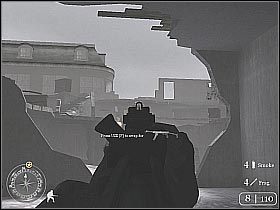 Dojdziesz w końcu do oszklonego korytarza (screen 1) - Repairing the Wire (4) | Not One Step Backwards! | Misja Call of Duty 2 - Call of Duty 2 - poradnik do gry