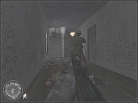 Załatw kolejnych gostków, wyjdź na zewnątrz, a następnie zajmij się żołnierzami znajdującymi na dole (screen 1) - Repairing the Wire (5) | Not One Step Backwards! | Misja Call of Duty 2 - Call of Duty 2 - poradnik do gry