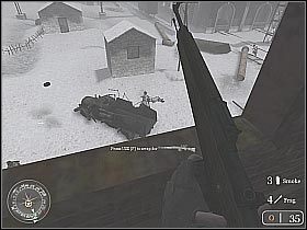 UWAŻAJ na regularnie wrzucane do okupowanego pomieszczenia granaty - Railroad Station No. 1 (2) | Not One Step Backwards! | Misja Call of Duty 2 - Call of Duty 2 - poradnik do gry