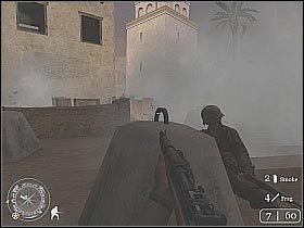 Uważaj gdyż kawałek dalej stoi pojazd opancerzony - Assault on Matmata (1) | Rommels Last Stand | Misja Call of Duty 2 - Call of Duty 2 - poradnik do gry