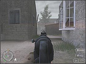 Jeśli chcesz możesz dokładniej zbadać okoliczne budynki (screen 1) - The Battle of Pointe du Hoc (2) | D-Day | Misja Call of Duty 2 - Call of Duty 2 - poradnik do gry