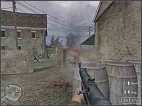 Podejdź do jednej z otwartych okiennic i wskocz do środka (screen 1) - The Silo (3) | D-Day | Misja Call of Duty 2 - Call of Duty 2 - poradnik do gry