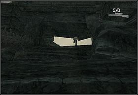 Na końcu drogi wbiegnij po schodach pod zadaszenie i wskocz na plac po drugiej stronie - [Solucja] Call Kong cz.1 | Peter Jacksons King Kong - Peter Jacksons King Kong - poradnik do gry