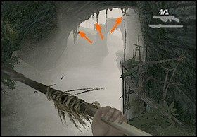 Dalsza droga prowadzi przez małą kładkę koło skały, ale gdy będziesz próbował przez nią przejść zostaniesz zaatakowany przez latające potwory, dlatego - [Solucja] The Canyon cz.1 | Peter Jacksons King Kong - Peter Jacksons King Kong - poradnik do gry