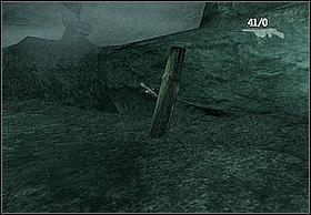 Gdy już to uczynisz za jednym z tuneli będzie przechylony kołek z uchwytem niezbędnym do otwarcia bramy - [Solucja] Hayes cz.3 | Peter Jacksons King Kong - Peter Jacksons King Kong - poradnik do gry