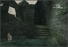 Schowaj się wraz z innymi kompanami za kamienne filary, które znajdują się na prawo od wejścia (lewe zdjęcie) - [Solucja] Call Kong cz.2 | Peter Jacksons King Kong - Peter Jacksons King Kong - poradnik do gry