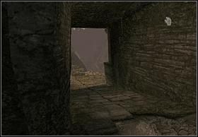 Po przejęciu kontroli na bohaterem biegnij krętym korytarzem do jego wylotu - [Solucja] Free! | Peter Jacksons King Kong - Peter Jacksons King Kong - poradnik do gry