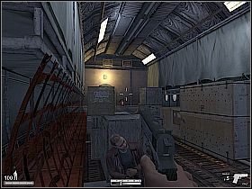 Kiedy tylko odzyskasz kontrolę nad postacią, zastrzel przeciwnika stojącego naprzeciw [1] - Samolot w Albanii | Kameleon - Kameleon - poradnik do gry