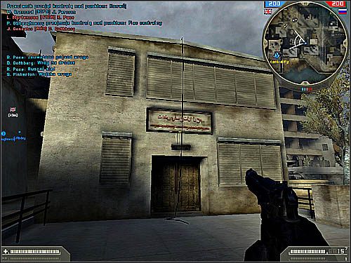 By wspiąć się po linie, podchodzimy do niej i naciskamy klawisz akcji (domyślnie [E]) - Grappling Hook | Wyposażenie | Battlefield 2 Jednostki Specjalne - Battlefield 2: Jednostki Specjalne - poradnik do gry