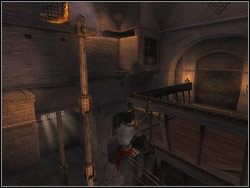 Po przejściu paru kroków wskocz na stojący wyżej, obarierowany podest - Poradnik do gry - [01] The Ramparts (wały obronne) | Prince of Persia Dwa Trony - Prince of Persia: Dwa Trony - poradnik do gry