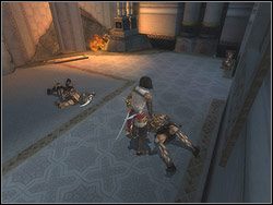 Wskocz na kamienne podwyższenie, znajdujące się obok kolumn w jednym z naroży sali - [08] The Ruined Palace (zrujnowany pałac) | Prince of Persia Dwa Trony - Prince of Persia: Dwa Trony - poradnik do gry