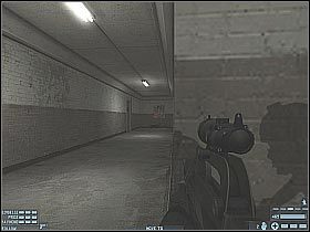 Podejdź do lewych drzwi - [Misja 04] [Segment 1/2] Amsterdam | Rainbow Six Lockdown - Tom Clancys Rainbow Six: Lockdown - poradnik do gry