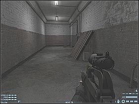 Ostrożnie otwórz jedyne możliwe drzwi i zlikwiduj znajdujących się tu terrorystów (#1) - [Misja 04] [Segment 1/2] Amsterdam | Rainbow Six Lockdown - Tom Clancys Rainbow Six: Lockdown - poradnik do gry