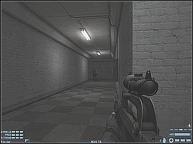 Po prawej powinieneś zauważyć pojedyncze drzwi (#1) - [Misja 04] [Segment 1/2] Amsterdam | Rainbow Six Lockdown - Tom Clancys Rainbow Six: Lockdown - poradnik do gry