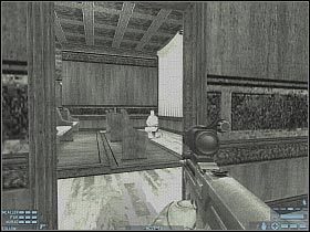 Po zlikwidowaniu terrorystów zbierz przy sobie ludzi i skorzystaj ze schodów prowadzących do sali z zakładnikami (#1) - [Misja 05] [Segment 2/2] Parliament | Rainbow Six Lockdown - Tom Clancys Rainbow Six: Lockdown - poradnik do gry