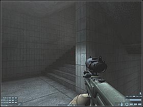 Gdy tylko znajdziesz się na górze przybliż sobie widok i zacznij strzelać do widocznych w oddali gostków (#1) - [Misja 07] [Segment 3/3] Catacombs | Rainbow Six Lockdown - Tom Clancys Rainbow Six: Lockdown - poradnik do gry