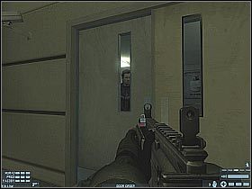 4 - [Misja 09] [Segment 1/2] Hospital | Rainbow Six Lockdown - Tom Clancys Rainbow Six: Lockdown - poradnik do gry