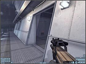 Wpadniesz tu na kolejne drzwi - [Misja 11] [Segment 1/2] Channel Ferry | Rainbow Six Lockdown - Tom Clancys Rainbow Six: Lockdown - poradnik do gry