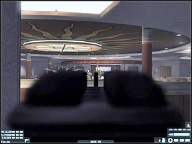 Dopiero po zlikwidowaniu wszystkich widocznych terrorystów spróbuj wejść do środka - [Misja 11] [Segment 1/2] Channel Ferry | Rainbow Six Lockdown - Tom Clancys Rainbow Six: Lockdown - poradnik do gry