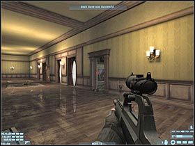 Wybierz teraz przeciwległe drzwi, a po ich otwarciu ustaw się przy kolejnych (#1) - [Misja 13] [Segment 2/2] NATO Summit | Rainbow Six Lockdown - Tom Clancys Rainbow Six: Lockdown - poradnik do gry