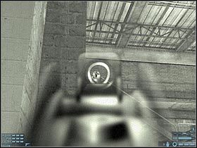 Nie musisz teraz wchodzić na piętro, gdyż nic ciekawego tam już nie znajdziesz - [Misja 14] [Segment 1/2] Estate | Rainbow Six Lockdown - Tom Clancys Rainbow Six: Lockdown - poradnik do gry