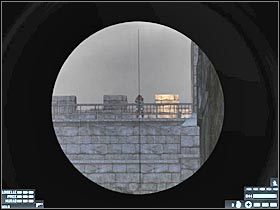 W ruinach po lewej powinien się za kilka chwil zjawić sojuszniczy snajper - [Misja 16 FINAŁ] [Segment 1/3] Castle | Rainbow Six Lockdown - Tom Clancys Rainbow Six: Lockdown - poradnik do gry