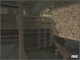 Musisz wspiąć się na podest za pomocą drabiny (#192), która znajduje się tuż obok - [Solucja] The Marsh Refinery cz.4 | Call of Cthulhu Mroczne Zakątki Świata - Call of Cthulhu: Mroczne Zakątki Świata - poradnik do gry